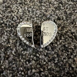 Crocs 2 Piece Best Friends Silver Rhinestone Heart Jibbitz